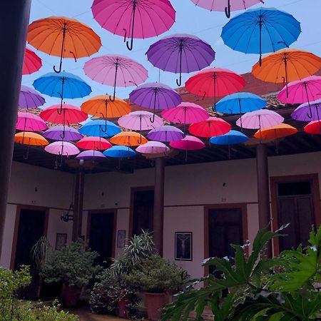 Hotel Villa De Flores Uruapan  Exterior foto