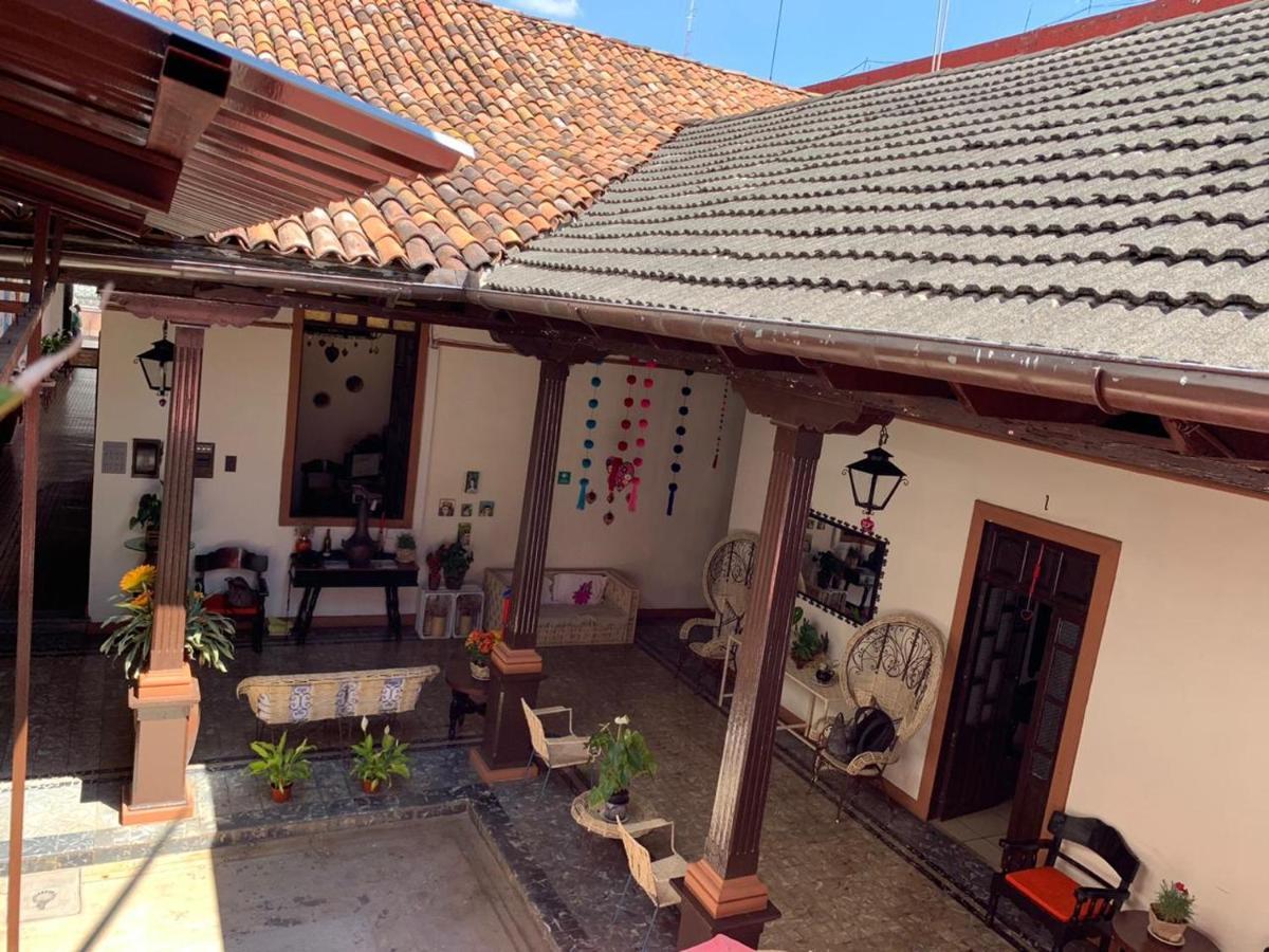 Hotel Villa De Flores Uruapan  Exterior foto